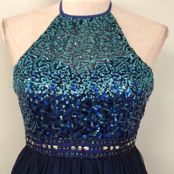 SOLD Steppin’ Out Homecoming dress - Picture 3 of 11